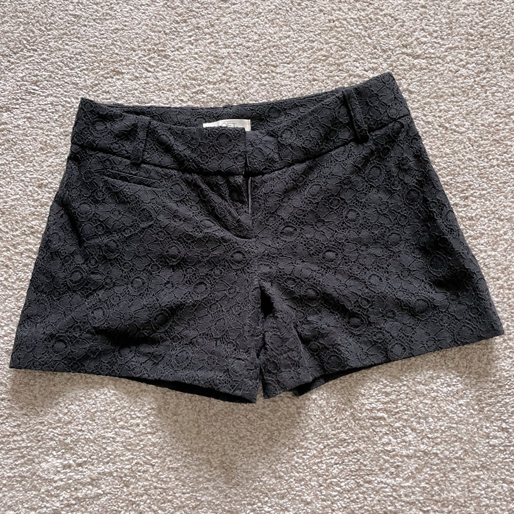 LOFT 00 black eyelet shorts 💗